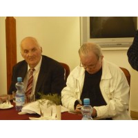 Matyóföld szerkesztősége  a Múzsák Kertjében 2011.04.12. (2)